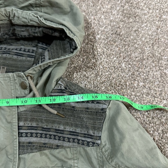 American Rag Olive Patterned Jacket - Picture 12 of 16